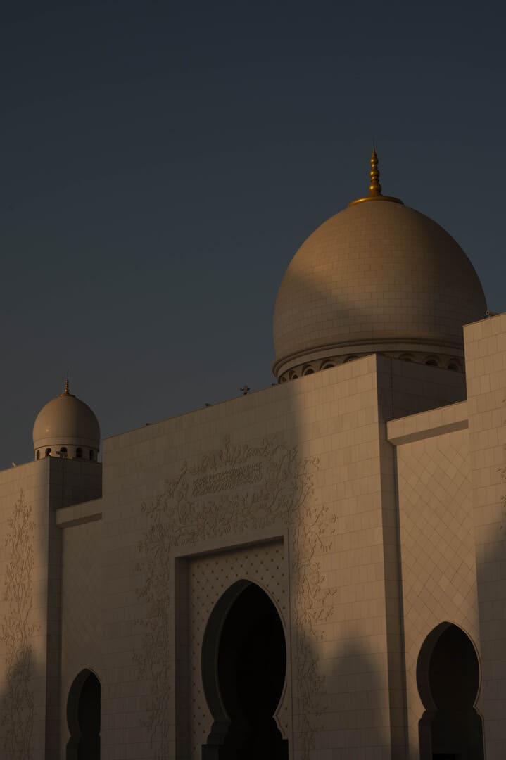 Grande Mosquée Abu Dhabi au coucher du soleil
