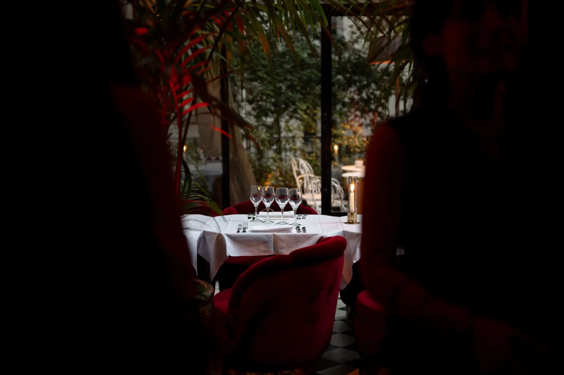 table au restaurant Hôtel Particulier Montmartre