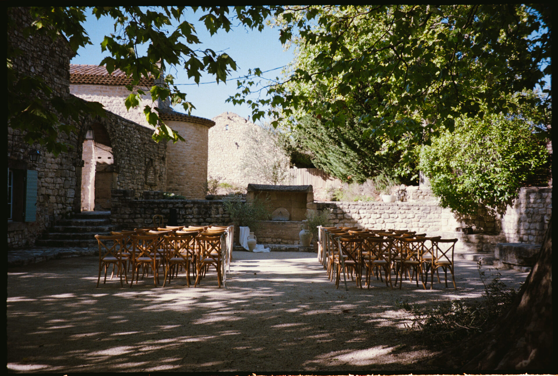 Vivian & Valentin's wedding, Provence, September 2025 ceremony setting with chairs and olive trees