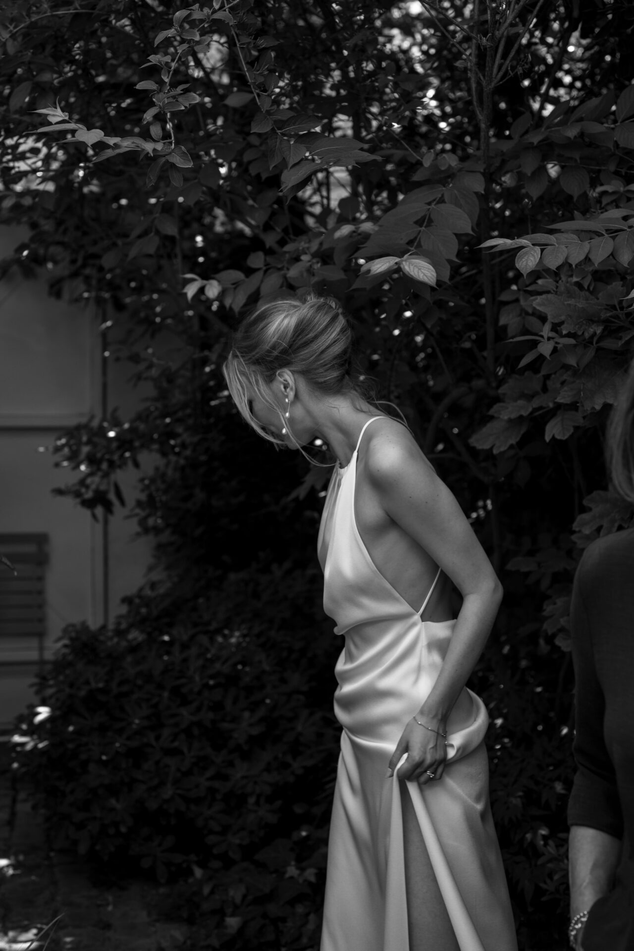 Wiebke & Nicolai's wedding, Paris, August 2026 bride backlight