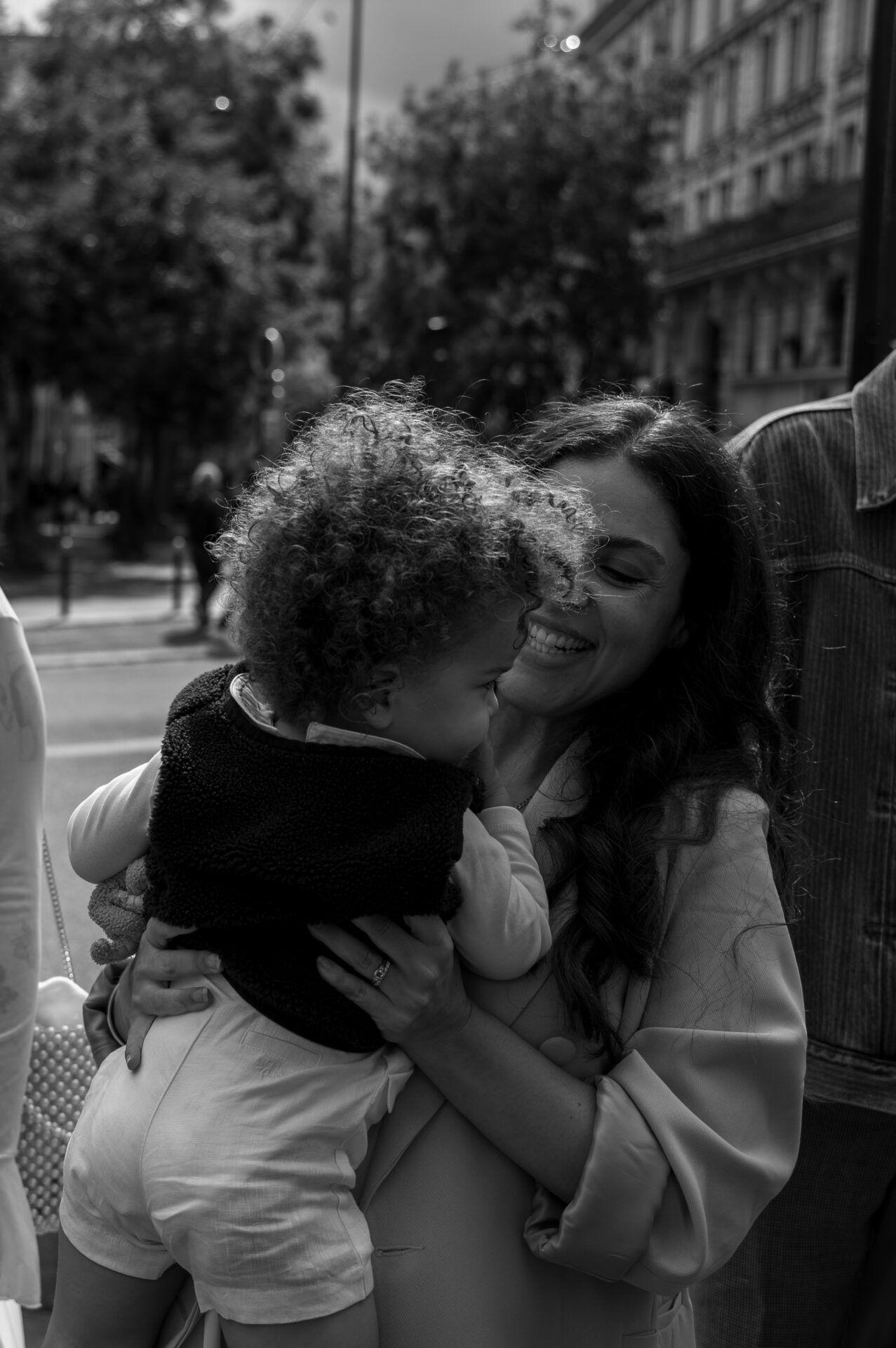 famille composée d'une femme d'un homme et leur bébé