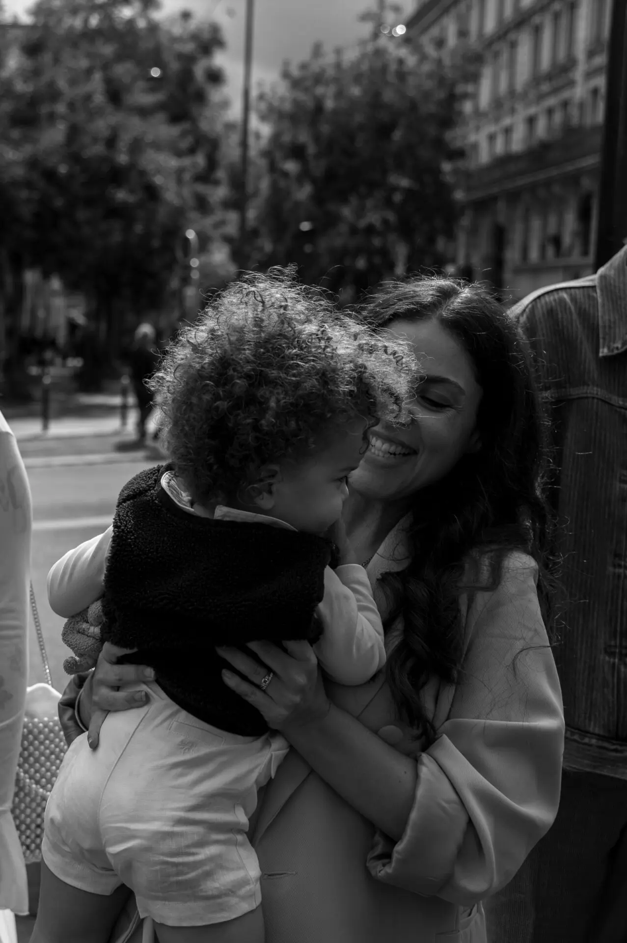 famille composée d'une femme d'un homme et leur bébé