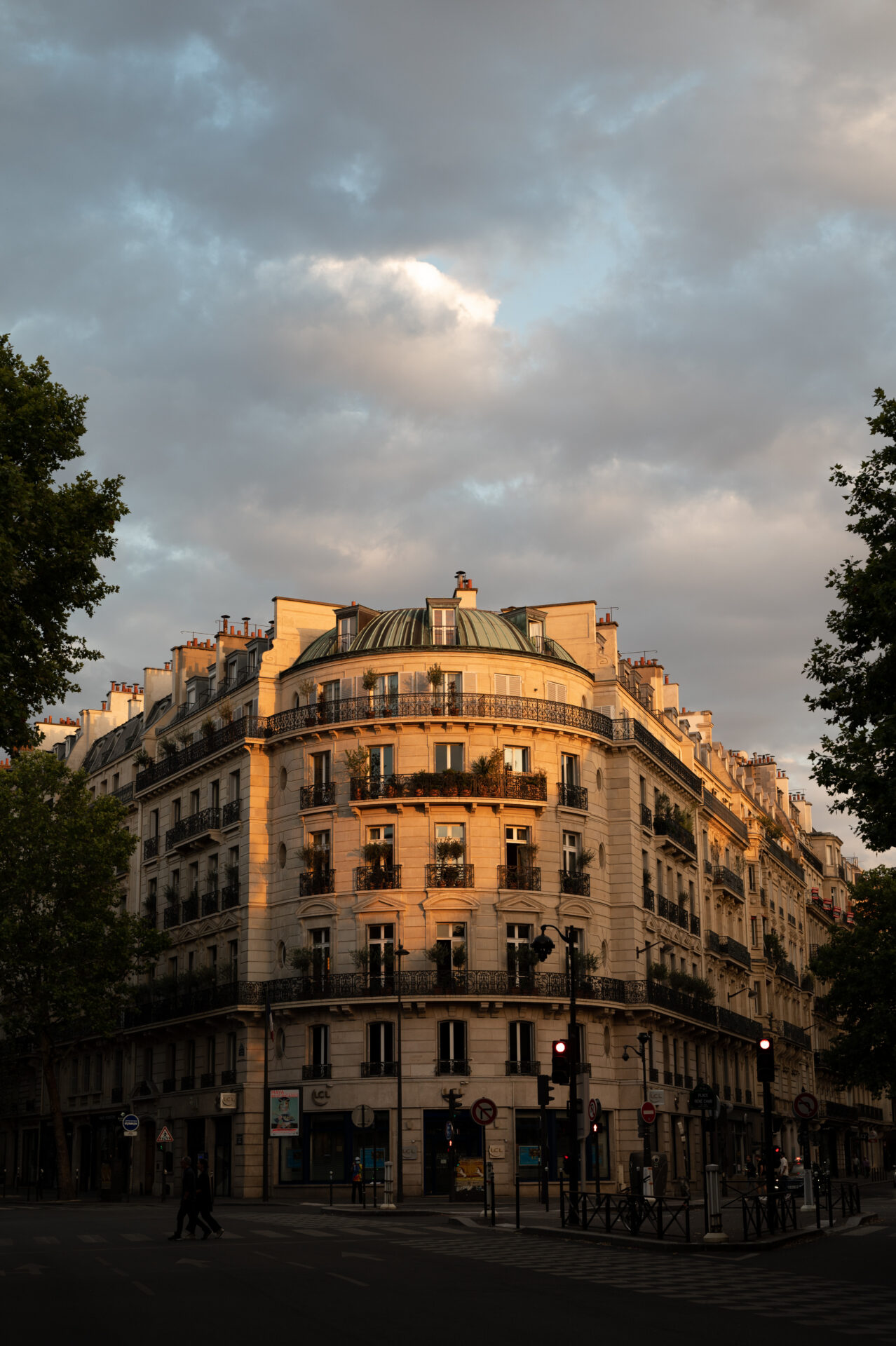 immeuble parisien boulevard saint-germain