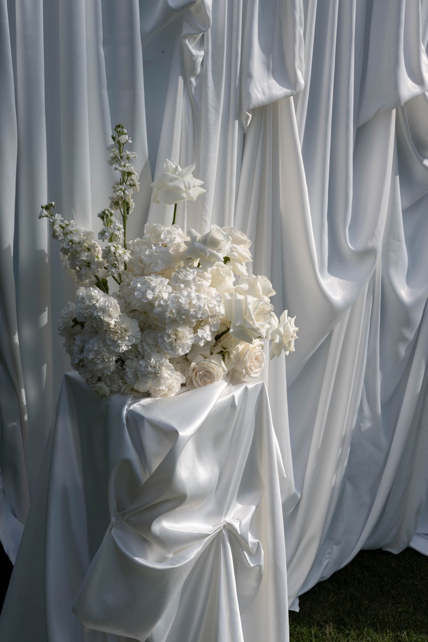 compositions florales et drapées