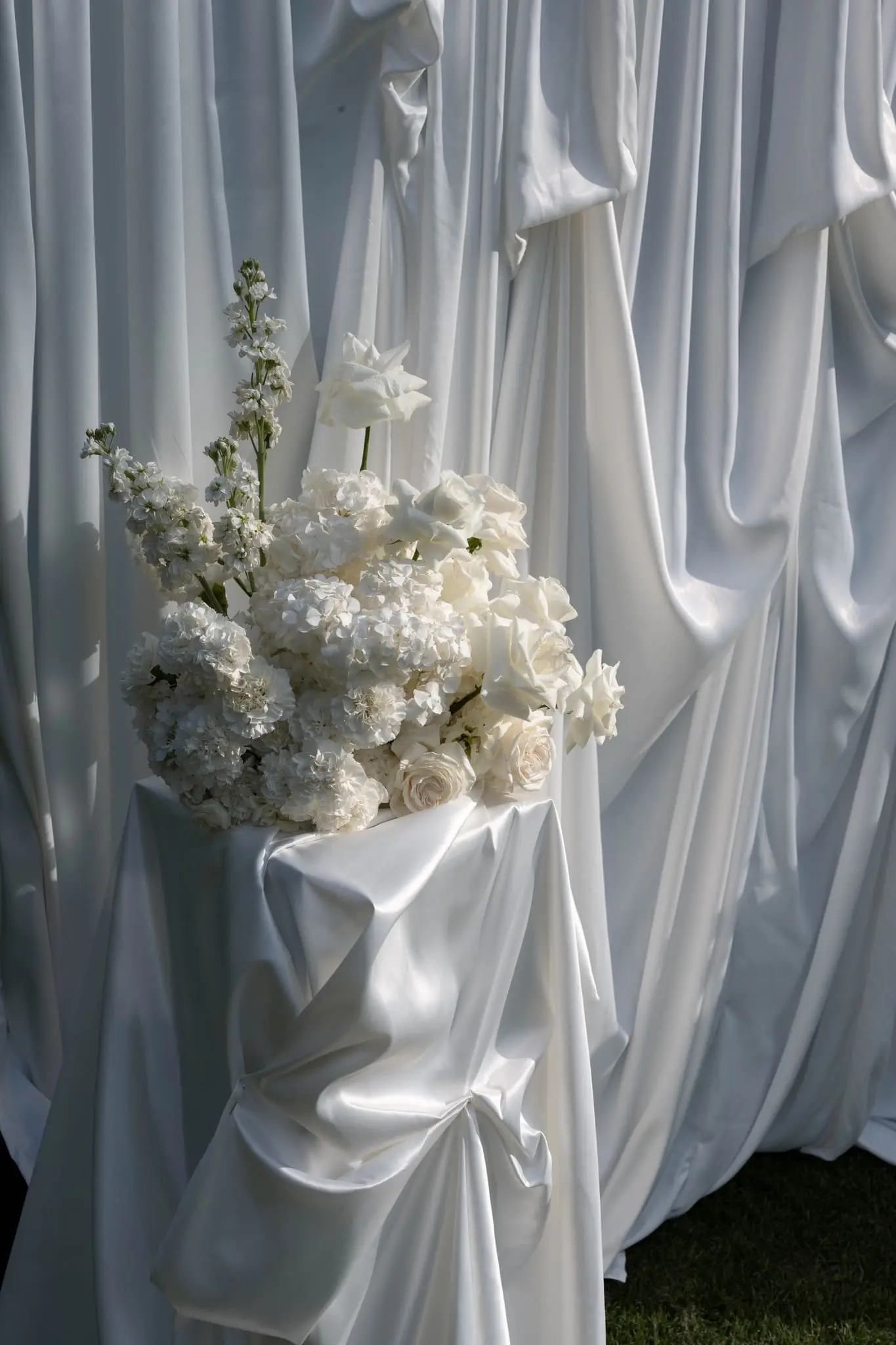 compositions florales et drapées