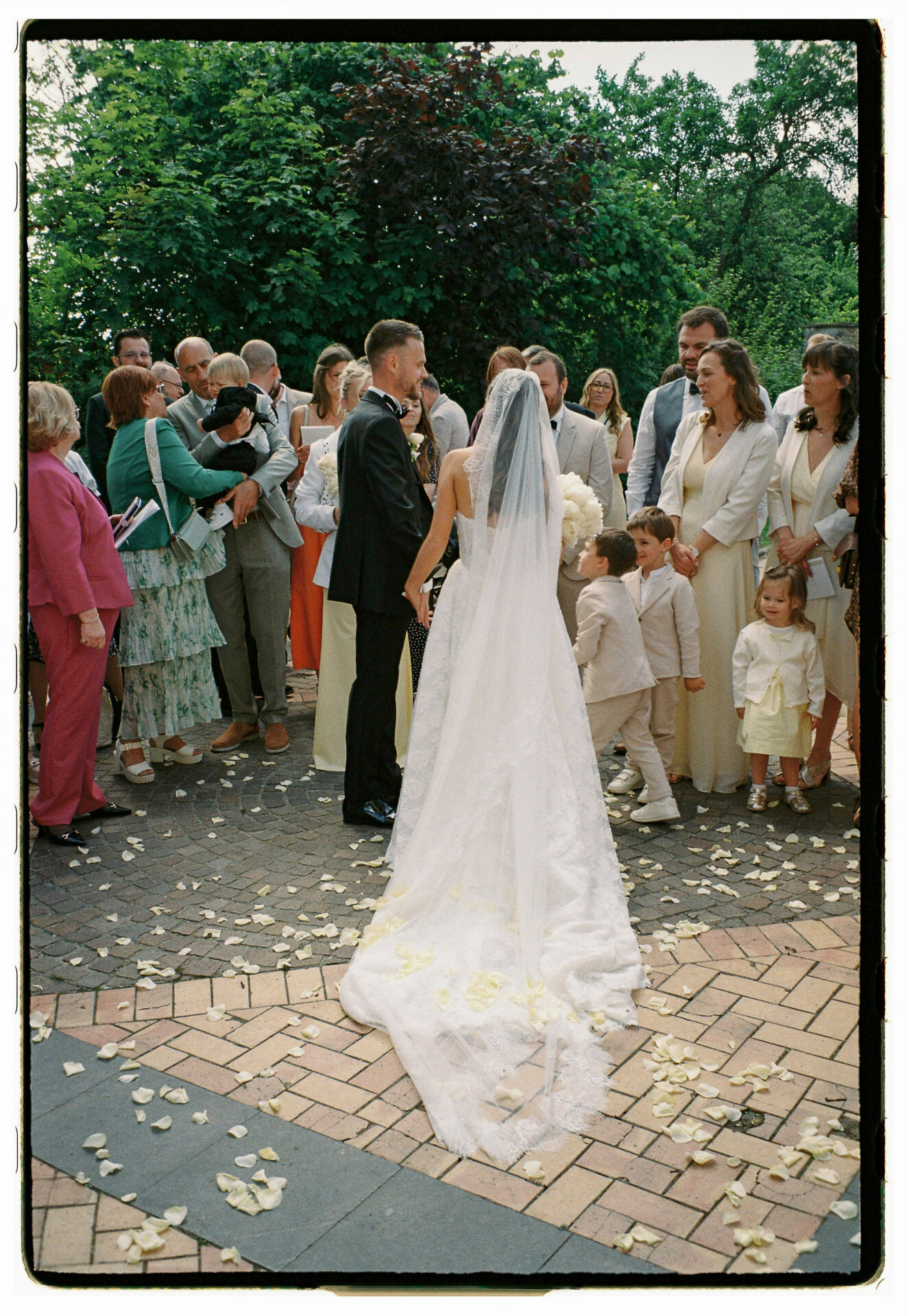 bride holding her bouquet