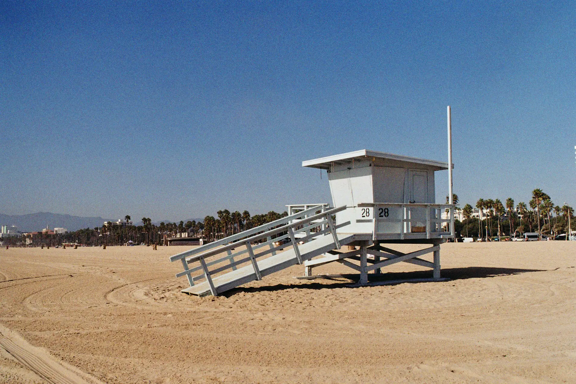 rescue house on the venice beach