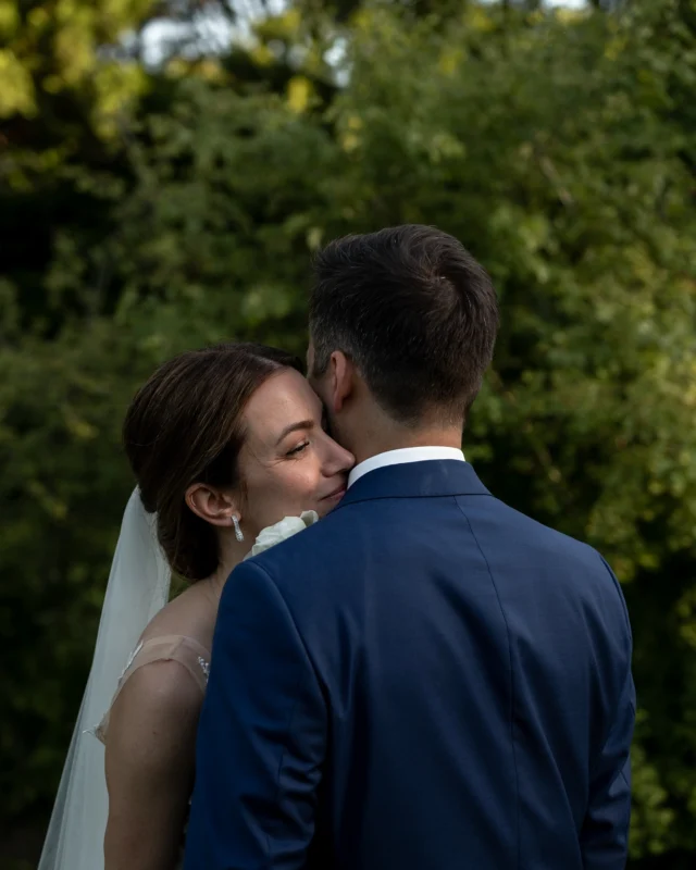 Deniz & Alp flew in from Germany to say “yes” under the Provençal sun.
Surrounded by olive trees, wild blooms, and their closest loved ones, they celebrated a day full of tenderness, laughter, and joy. 
A timeless moment in the South of France. 

•Venue : @labastideduregent
•Wedding planner : @pop_your_event
•Photographer : @mcaelicia •MUAH : @lisallmakeup
•Rings : @quitequietjewelry
•Florist : @sebastienlefleuriste •Wedding dress : @franziskaburgert.atelier
•Groom suit : @just.for.the.boys
•Catering : @lavallerguetraiteur
•DJ : @wildfire_djs